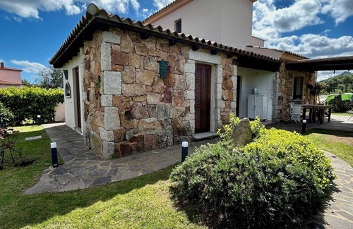 Monte Petrosu Villa | Ca' Mirto, a charming villa next to dream beaches
