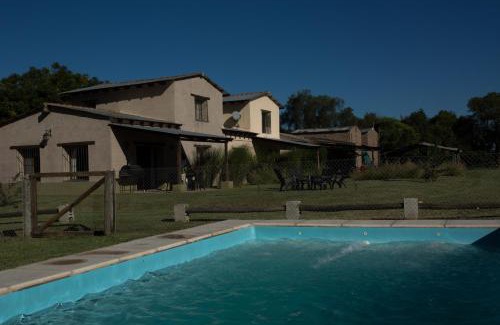 La Merced House | Cabaña Atardecer - Finca La Falda - Salta