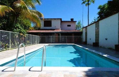 Garzon Villa | Cabaña el árbol - Quadruple Room