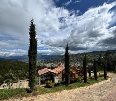 Tibasosa House | Cabaña Shekinah con vista panoramica Tibasosa