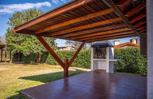 Santa Rosa de Calamuchita Ski Chalet | Cabañas Montecarlo 3