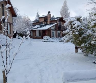 Esquel Ski Chalet | Cabañas Las Lumas Esquel