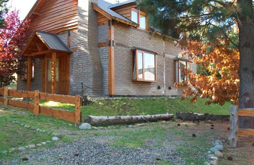 Esquel Cabin | Cabañas Lorien