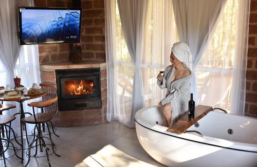 Santa Helena Ski Chalet | Cabana com lareira, hidro, cavalos e piscina