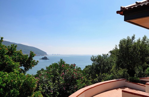 Sao Lourenco Ski Chalet | Cabana do Portinho da Arrabida