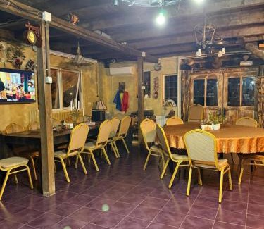 Neagra Sarului House | Cabana Dor de-Acas/Restaurant Dor de-Acas