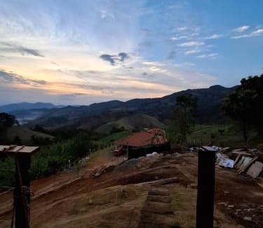 Sao Bento do Sapucai Cabin | Cabana Esmeralda Tesouros do Baú Segunda unidade