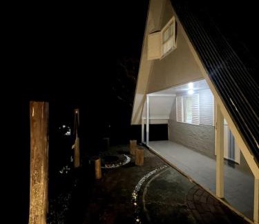 Canela Ski Chalet | Cabana no Monte com Hidromassagem!