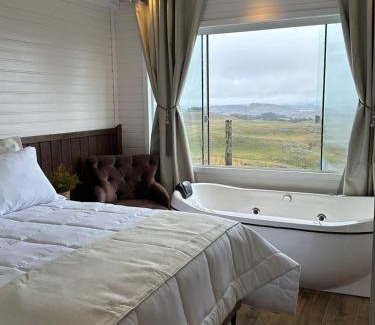 Sao Joaquim Cabin | Cabana premium com hidromassagem e vista para o pôr-do-sol