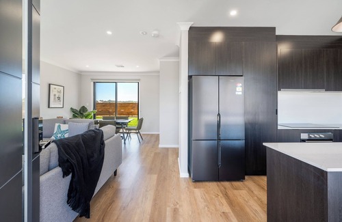 McLaren Vale Villa | Cabernet Sauvignon Villan