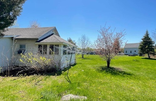 Brier Hill Cabin | Cabin 1 w/*DOCK ACCESS* and Spacious Yard