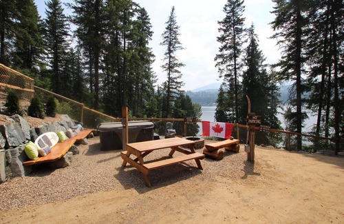 Blind Bay Cabin | Cabin 3 called Sunset at Blind Bay Hideaway on the beautiful Shuswap Lake