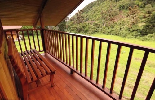 Cerro Punta Apartment | Cabin in Cerro Punta 6BR, Fireplace, Hiking