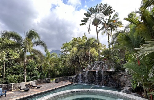 Palma Cabin | Cabin in La Fortuna with Jacuzzi and Pool