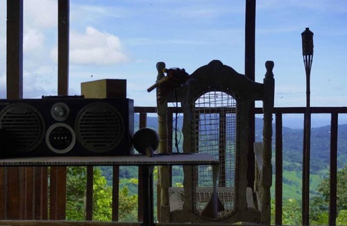 Baru Cabin | Cabin in Platanillo with waterfall access and forest view