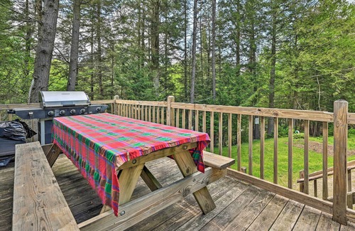 Jay Cabin | Cabin in the Untouched Woods - 3 Miles to Ski
