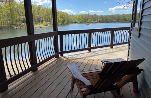 Lake Arrowhead Cabin | Cabin/lake house on Lake Arrowhead. A family retreat with private beach!