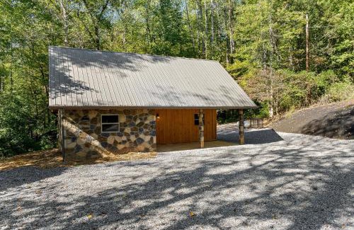 Cosby House | Cabin On A Hill