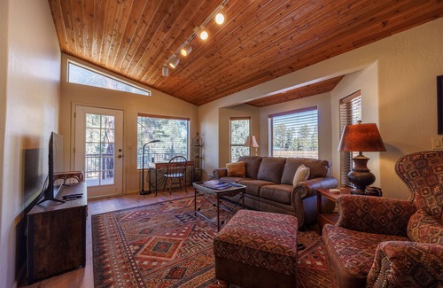 Torreon Cabin | Cabin with horse boarding availability May thru October.