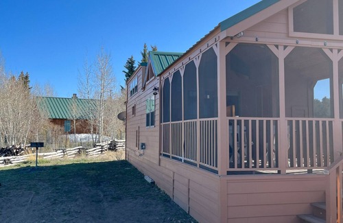Mammoth Creek Cabin | Cabins by Panguitch Lake: Where Rustic Charm Meets Amazing Fishing!