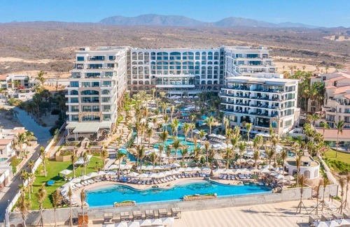 San Jose del Cabo Resort | Cabo Villa la Valencia 3 bedroom 4 bath Ocean Front Penthouse Christmas week