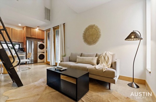 Montopolis House | Caddie St #A xxxxxxx