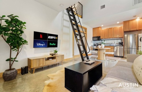 Montopolis House | Caddie St #A xxxxxxx