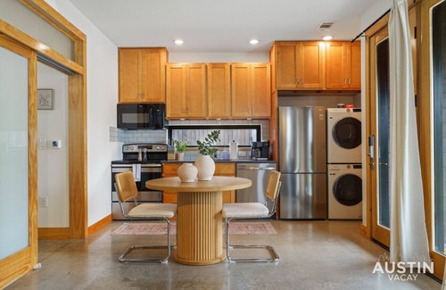 Montopolis House | Caddie St #A xxxxxxx
