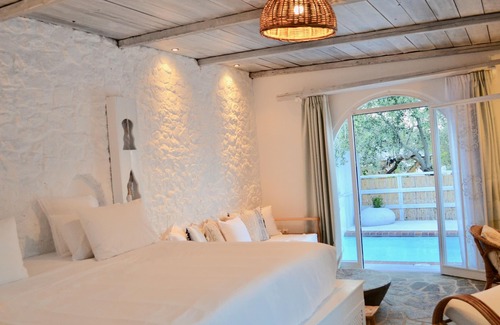 Lindos Hotel | Caesars Gardens Hotel & Spa - Adults Only