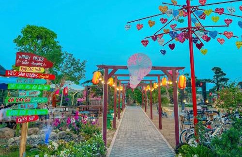 Dat Do House | Cafe cắm trại Đồng Gió Phước Hải
