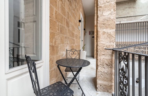 Isola del Borgo Antico Apartment | Calò Palace Apartment