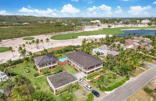 Punta Cana Villa | Caleton Estates 52: Elegant golf/ocean view villa w/big pool, staff & golf cart