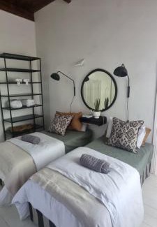 Calitzdorp House | Calitzdorp Self-Catering Guesthouse - Oudehuis