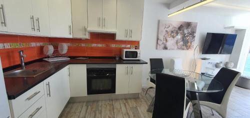 Callao Salvaje Apartment | Callao Salvaje Beach Apartment