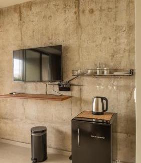 Alto Paraiso de Goias Cabin | Calliandra Suítes Minimalistas