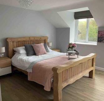 Glandyfi House | Calm country cottage