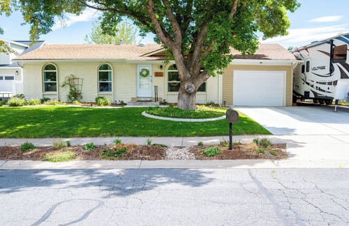West Jordan House | Camelot Cottage - Private Home