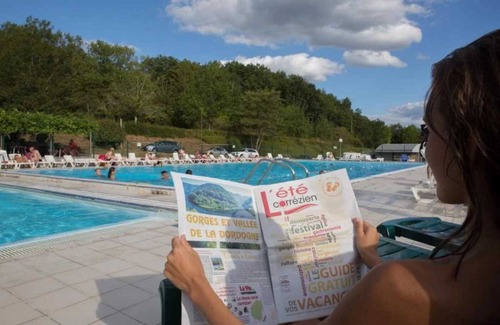 Collonges-la-Rouge House | Camping 3 étoiles proche Dordogne - eeiici