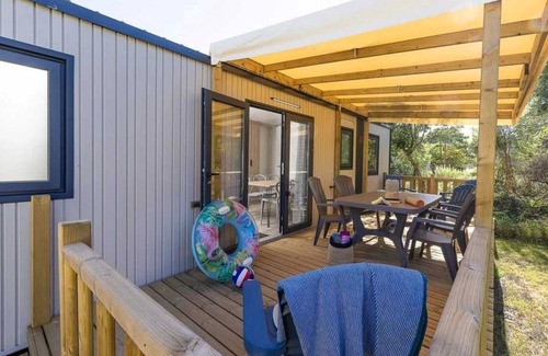 Montpon-Menesterol House | Camping 3 étoiles - Piscine - ccba0ag