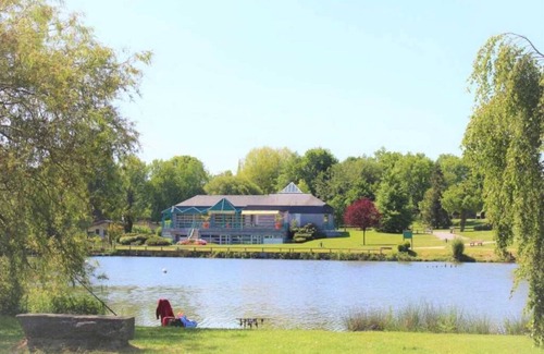 Merdrignac House | Camping 3 étoiles - Piscine - eehaf0