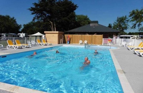Guerande House | Camping 3 étoiles - Piscine - eecb0i