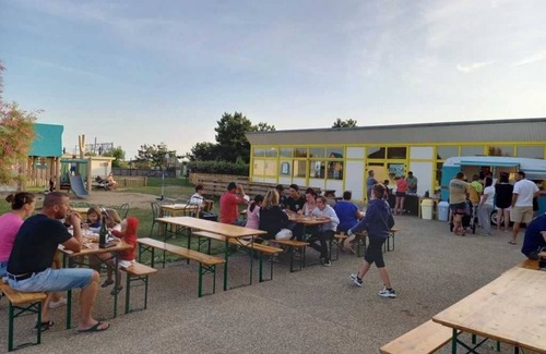 Kerroch House | Camping 3 étoiles - Piscine - eehgii