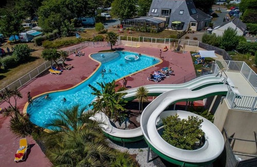 Plobannalec-Lesconil House | Camping 3 étoiles - Parc aquatique - eeeedc