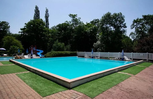 Saint-Honore-les-Bains Apartment | Camping des Bains * - Apartment n°3 - 2 bedrooms 2 to 4 people - 2 pers. included in the tariff