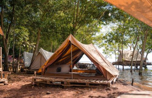 Vinh Cuu Other | Camping Hồ Trị An - Meeto