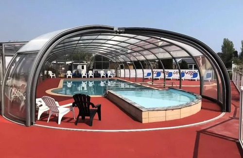Quettehou House | Campsite Le Rivage* - Tithome 3-Room 4-Person Canvas Bungalow Without Toilet