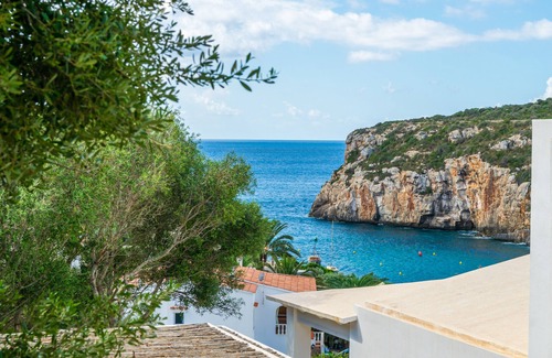 Es Canutells Villa | CAN JAUME 10 - Villa very close to the sea, with private pool and free WiFi.