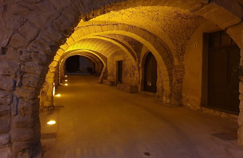 Peratallada House | Can Mas Pere - Authentic village apartment