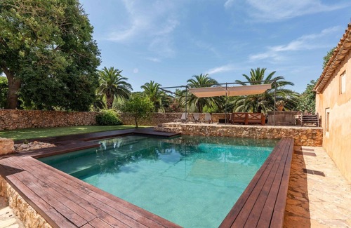 Buger House | Can Mir with Pool & Near Beach