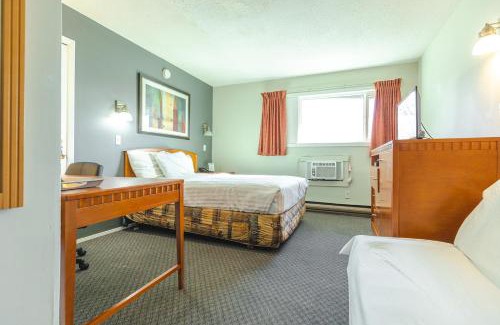 Rutland Hotel | Canadas Best Value Inn Kelowna